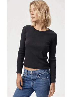 AMO Slim Rib Long Sleeve Distressed Tee Black Athleisure Preppy Women’s Medium